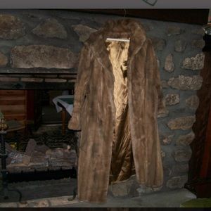Vintage faux fur coat - Large - Full Length